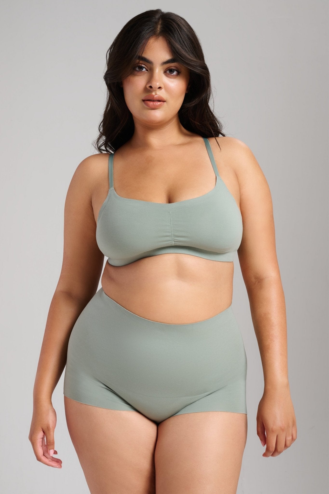 Organic Cotton No - Show Shaping Boy Short - Siella - Color: Sage Sauge