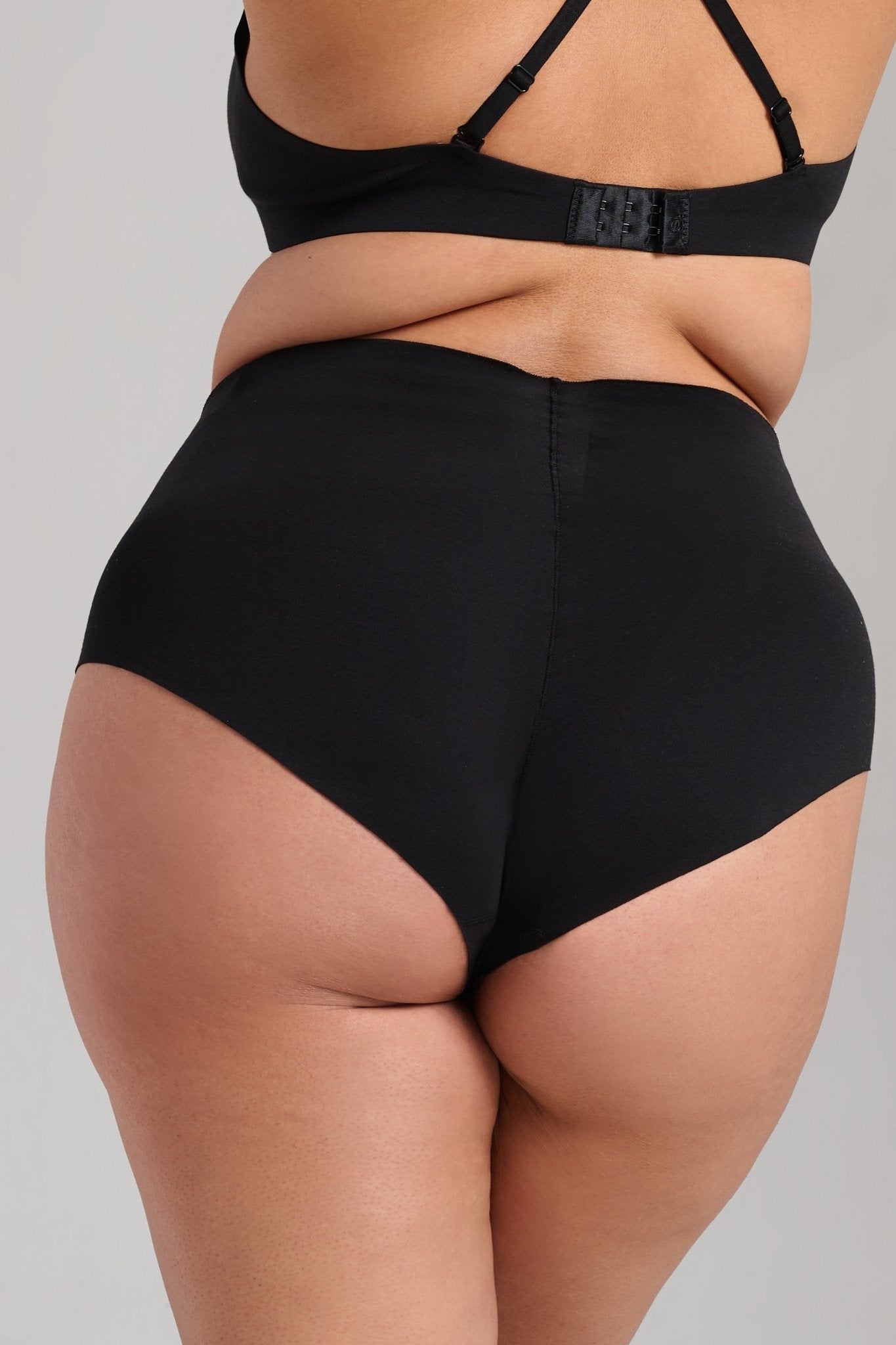 Organic Cotton No - Show Shaping Brief - Siella - Color: Black Noir