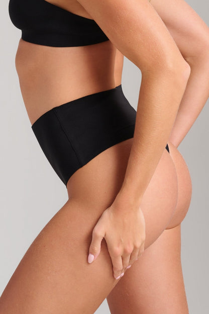 Organic Cotton No-Show Shaping Thong - SIELLA - Color: Black Noir