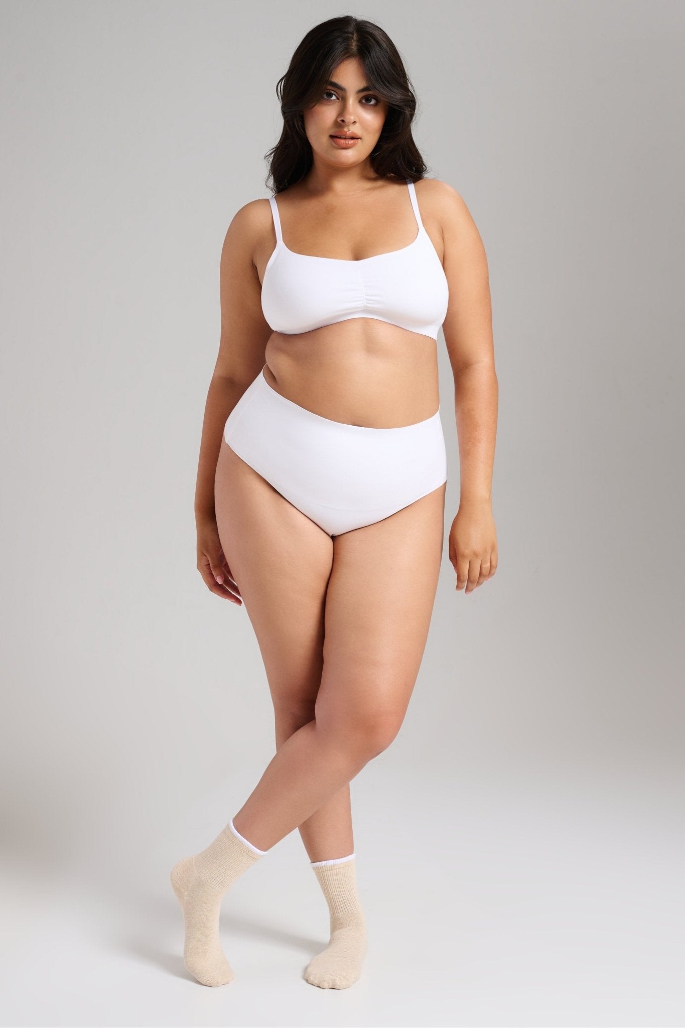 Organic Cotton No - Show V - Scoop Bra - Siella - Color: White Blanc